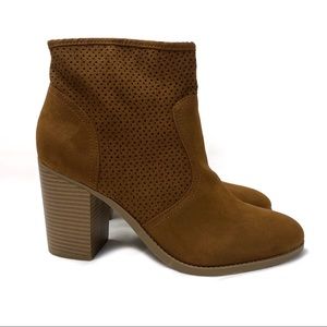 American Rag Adrien Ankle Booties Cognac Size 11